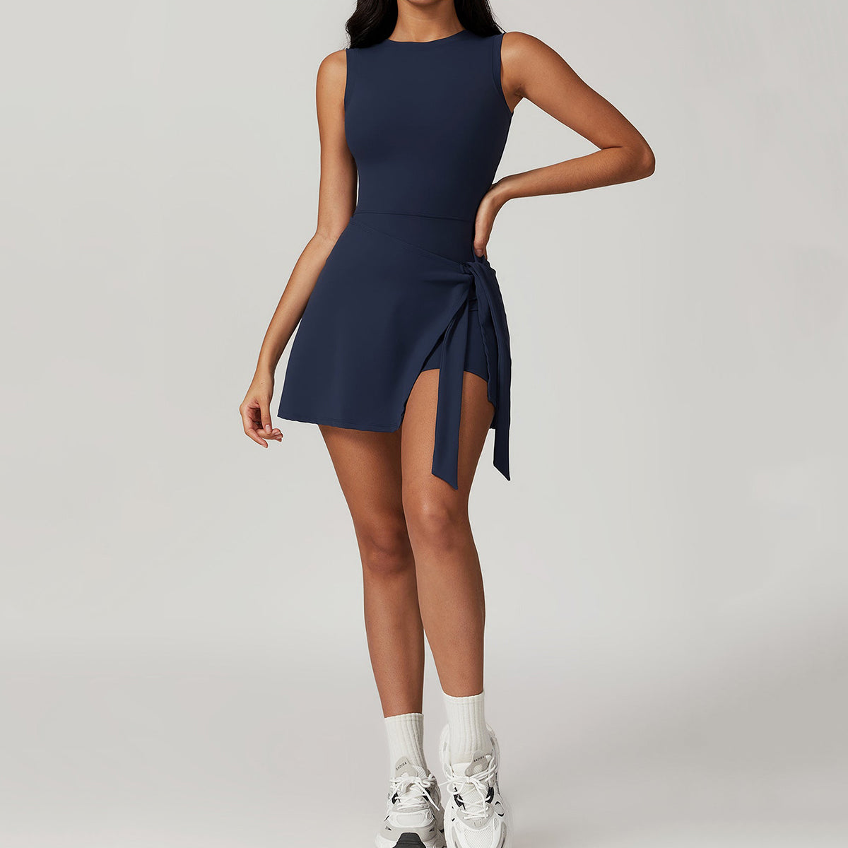 Women sleeveless dress