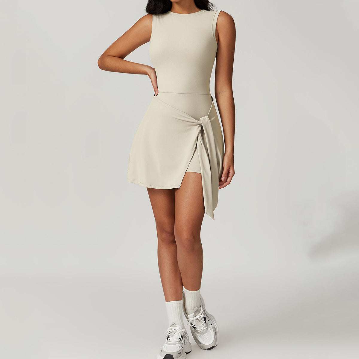 Women sleeveless dress